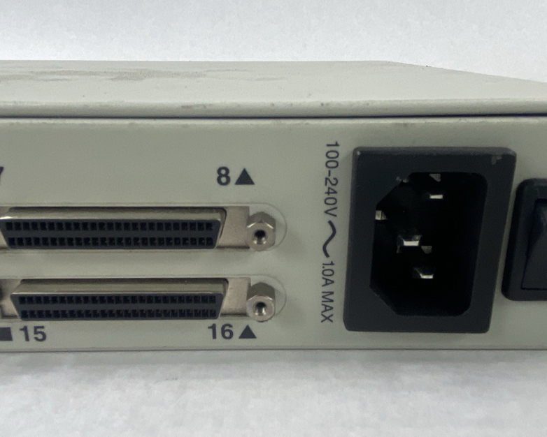 Avocent Outlook 1160ES 16 Port KVM Switch Power Tested No Power Cord