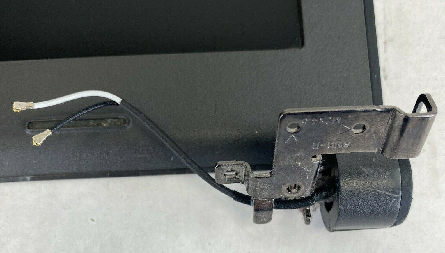 Dell Chromebook 11 P22T LCD complete screen assembly w/ Hinges