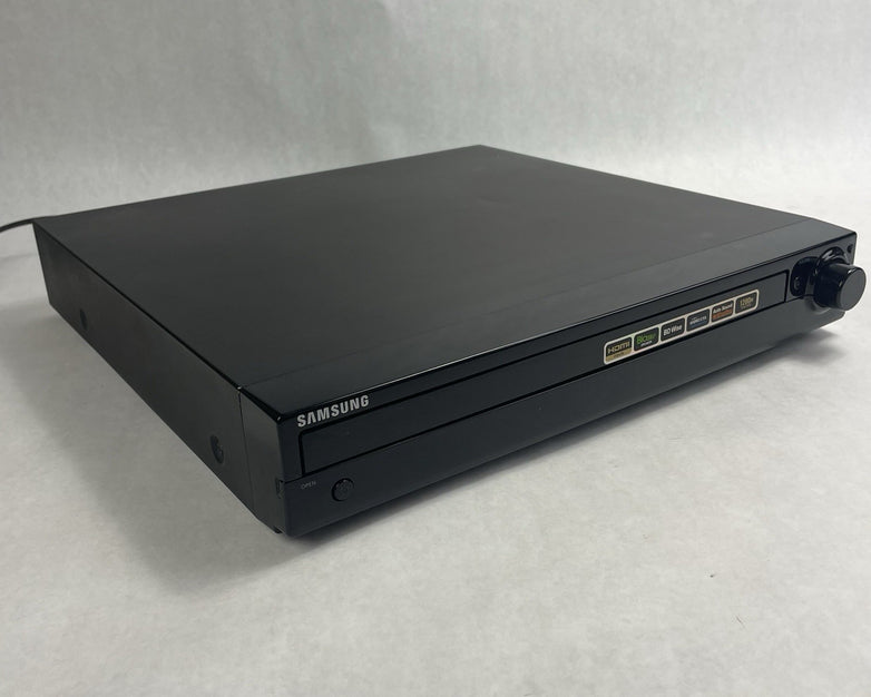 Samsung HT-TZ522 / 1200W 5 Disc CD/DVD Home Theater System  No Remote For Parts