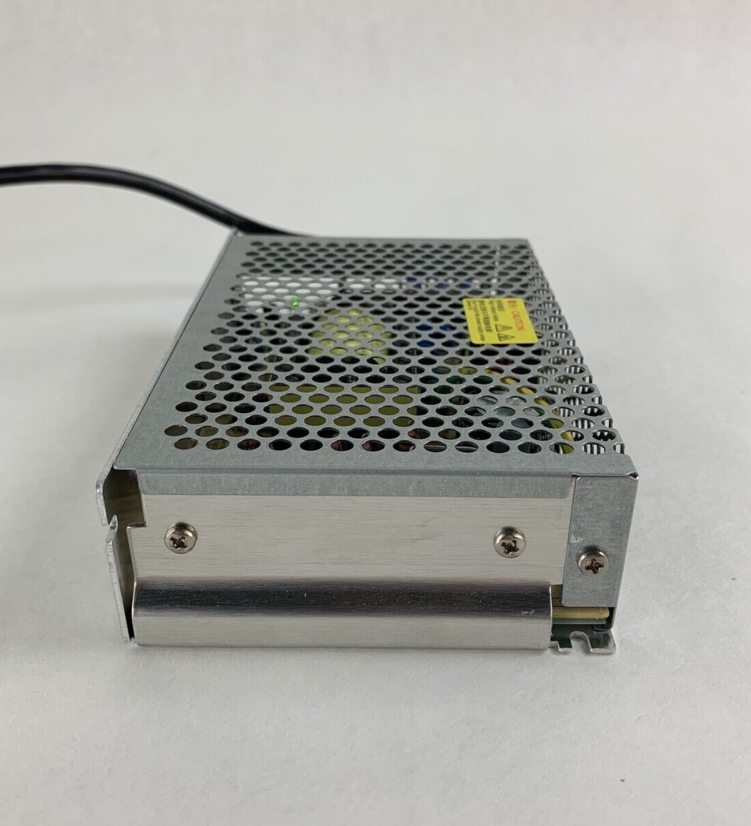 Hengfu HF60W-SL-15 Switching Power Supply 60W AC Input 100-240V DC 15V Tested