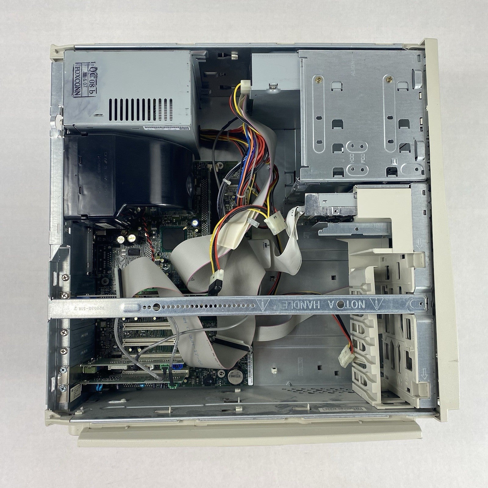 Dell Dimension 4100 MT Pentium III 733MHz 128MB RAM No HDD No OS