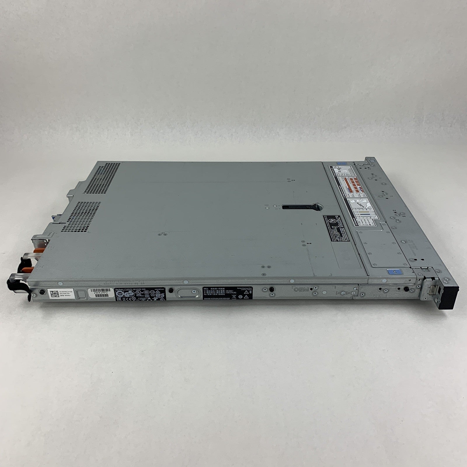 Dell PowerEdge R440 2x Xeon Silver 4110 2.1 GHz 128 GB RAM No HDD NO OS