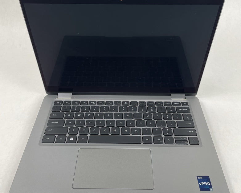 Dell Latitude 5330 13.3" i5-1245U 3.96 GHz 16 GB RAM Touchscreen No SSD/OS/AC