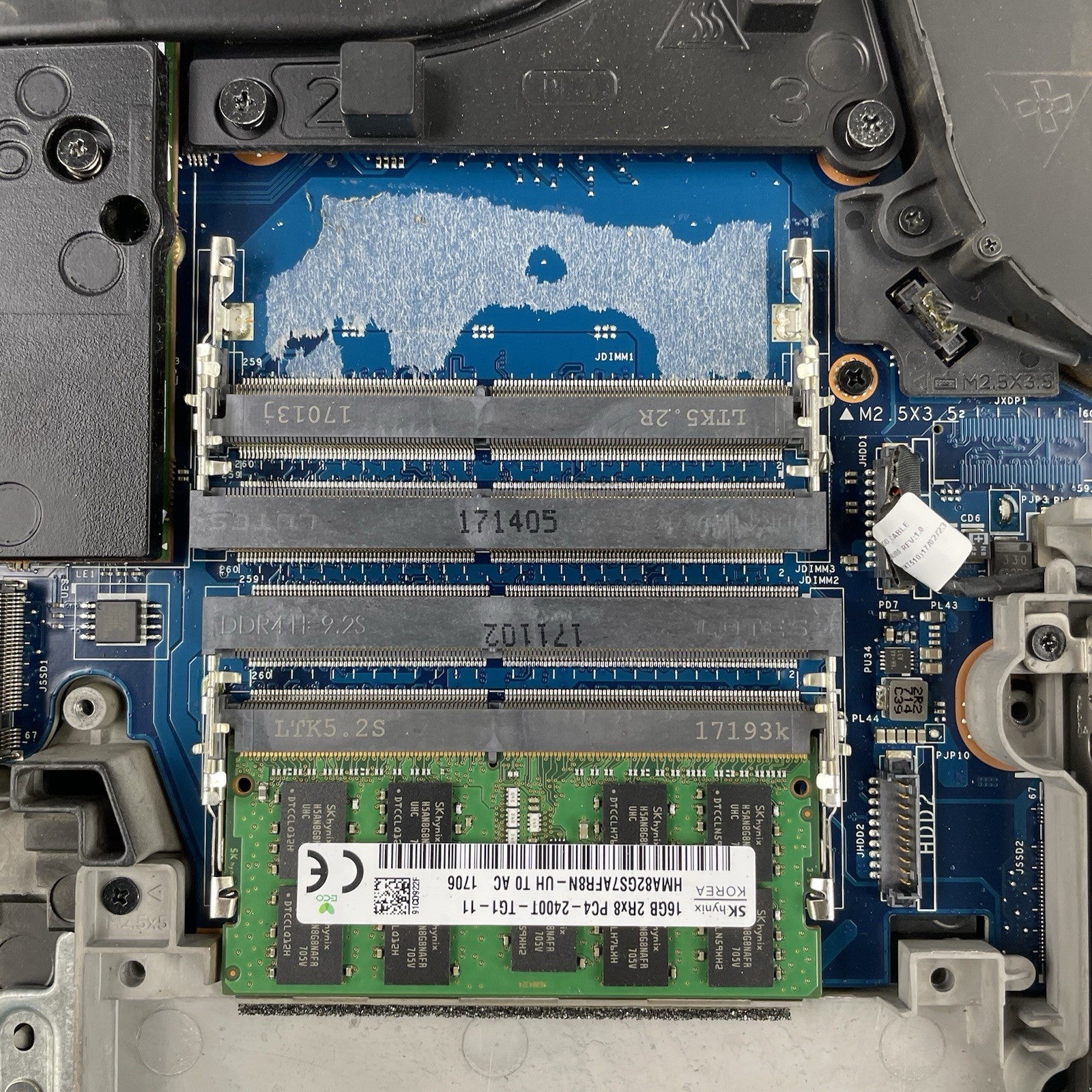 HP ZBook 17 G3 17.3" Xeon E3 1535M 2.90 GHz 16 GB RAM Quadro No SSD/OS/AC/Batt19