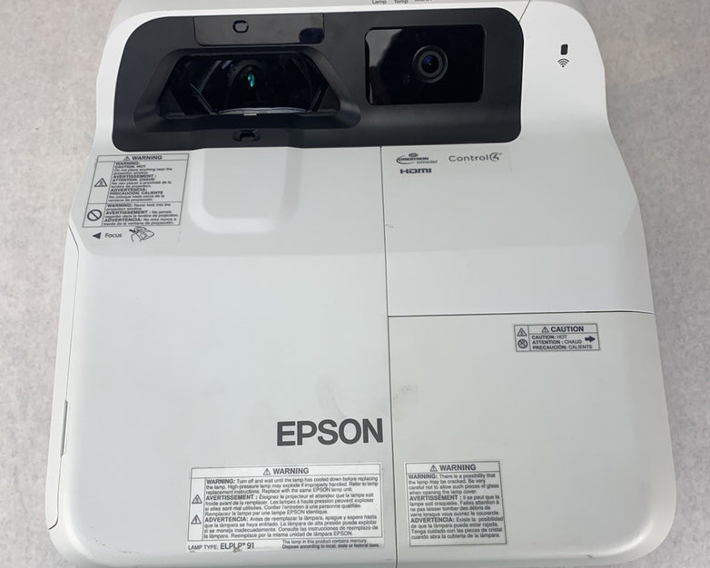Epson PowerLite 695Wi H740A LCD Lamp Projector 3146 Lamp Hours - No Remote