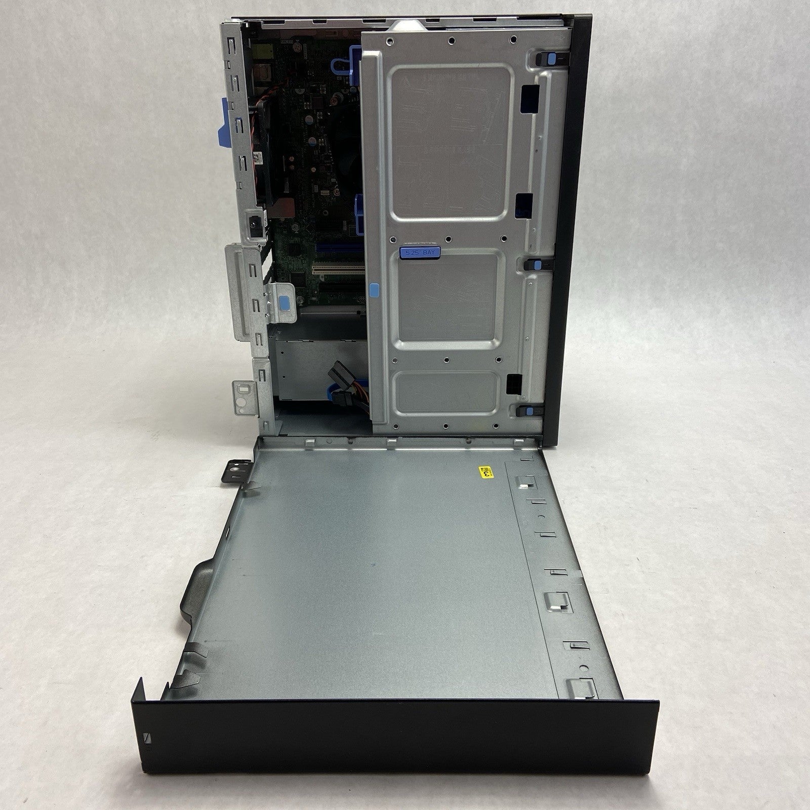 Dell Optiplex 7050 MT Intel Core i7-7700 3.6GHz 8GB RAM No HDD No OS8