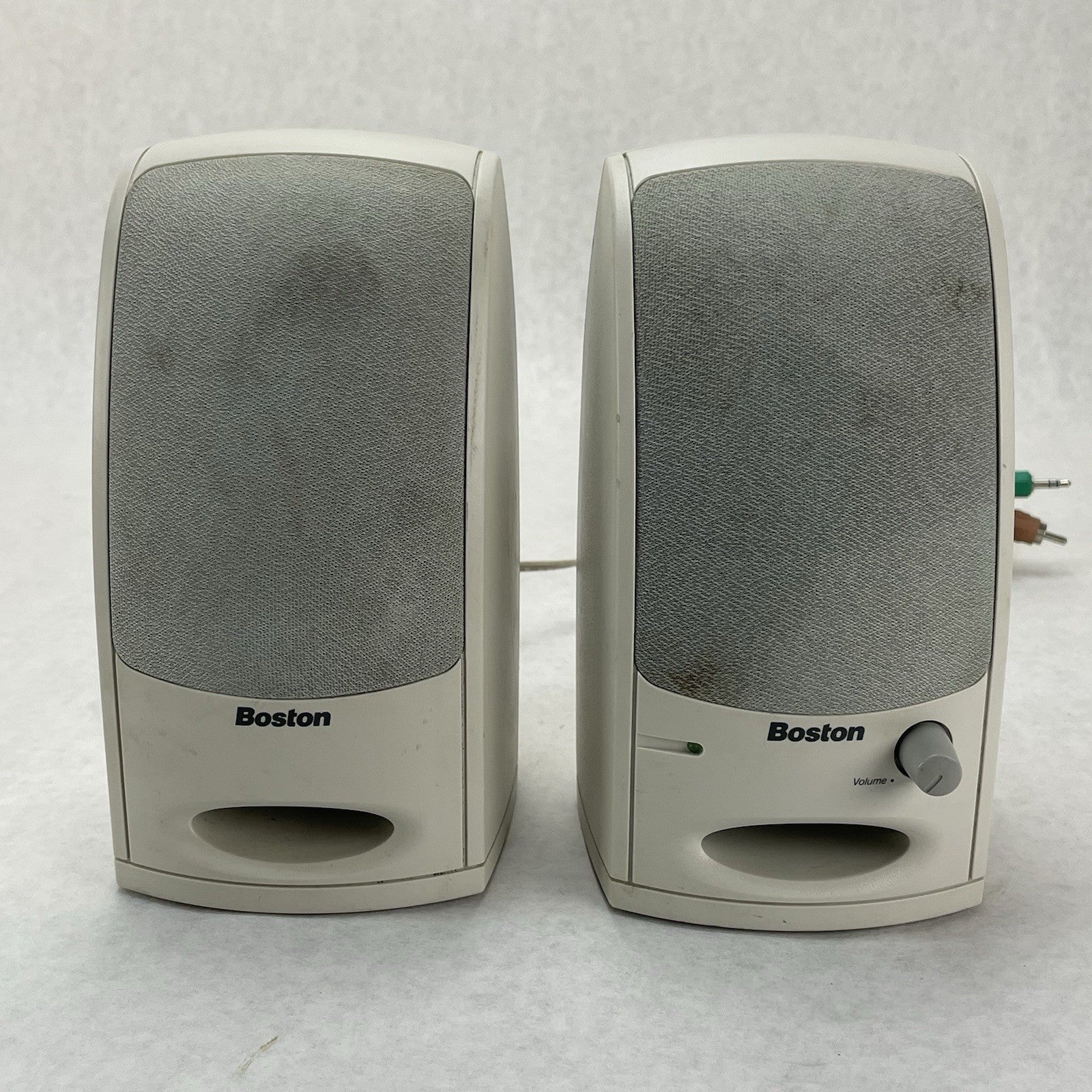 Boston Acoustics BA265 Powered Computer Speakers Multimedia System Beige1