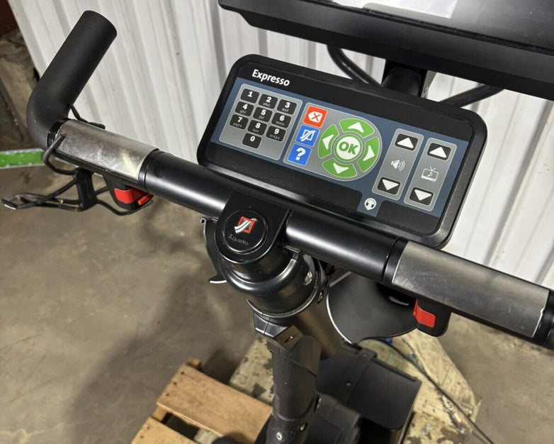 Expresso HD Interactive Upright Bike Tested Works Screen Freezes