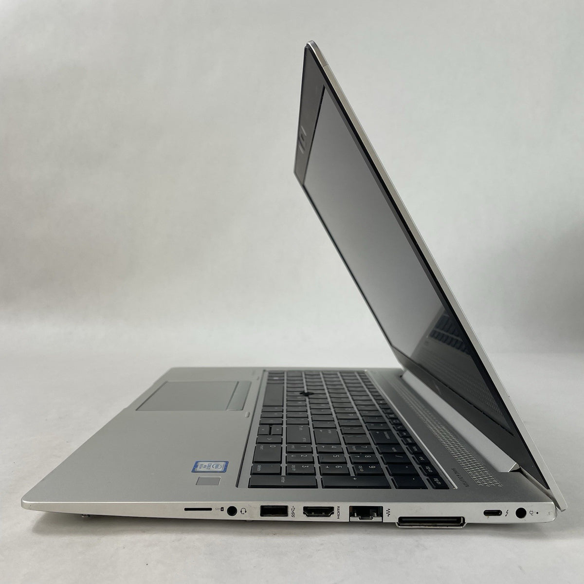 HP EliteBook 850 G5 15.6" i7-8650U 1.90 GHz 16 GB RAM No SSD/OS/AC - Dent4