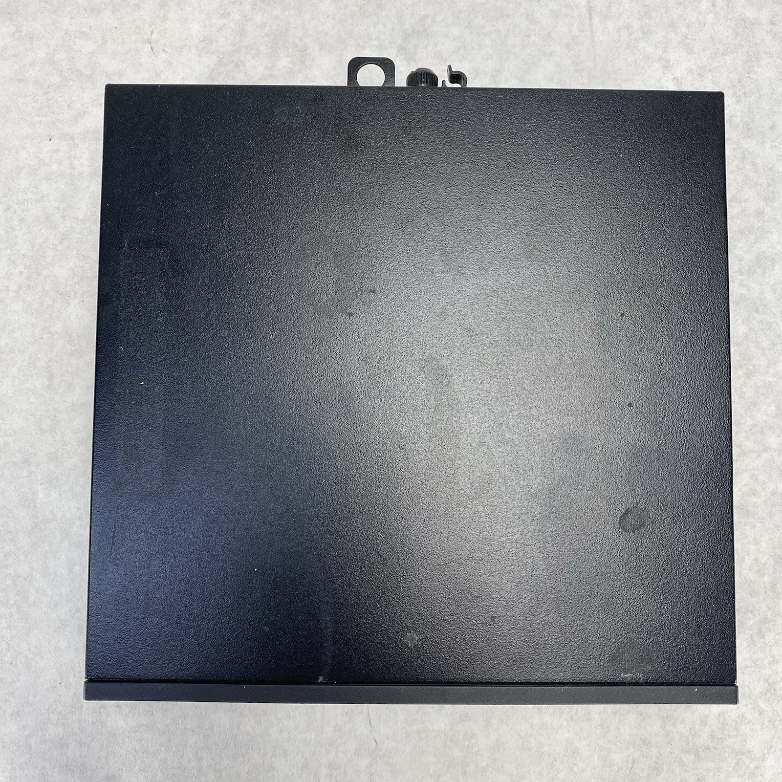 Dell OptiPlex 7050 Micro Intel Core i5-7500T 2.7GHz 8GB RAM No HDD/OS/Power Cord
