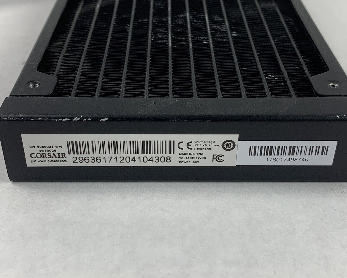 Corsair Hydro Series CW-9060031-WW Liquid Cooler Radiator - No Fans