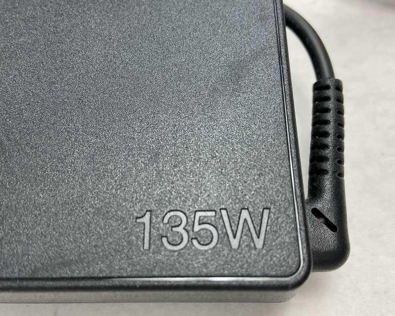 Lenovo 135W Charger ADL135NCC2A Power Adapter 20V 6.75A