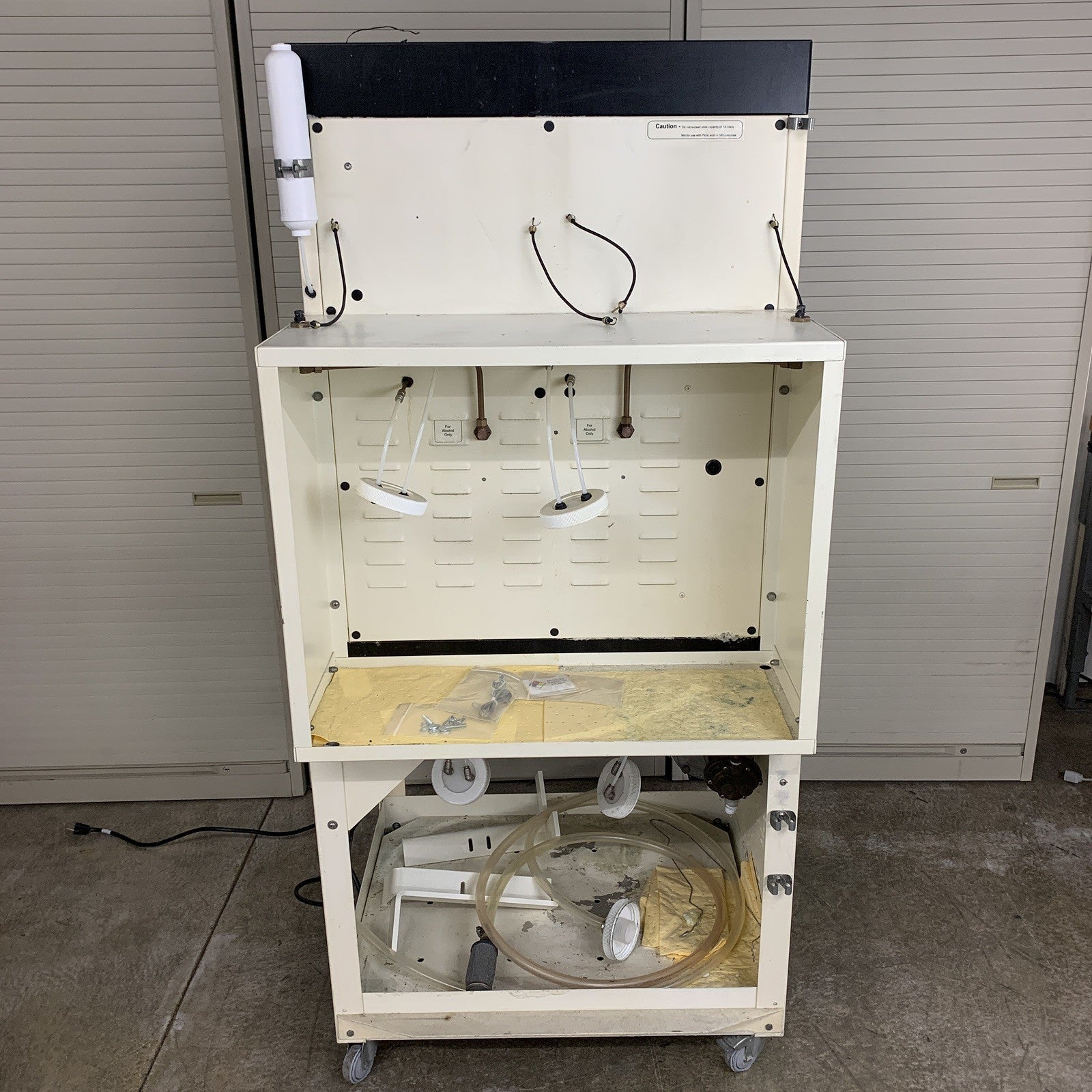 CBG Biotech SLV-99U (L)  Xylene and Alcohol Solvent Recycling System Power On