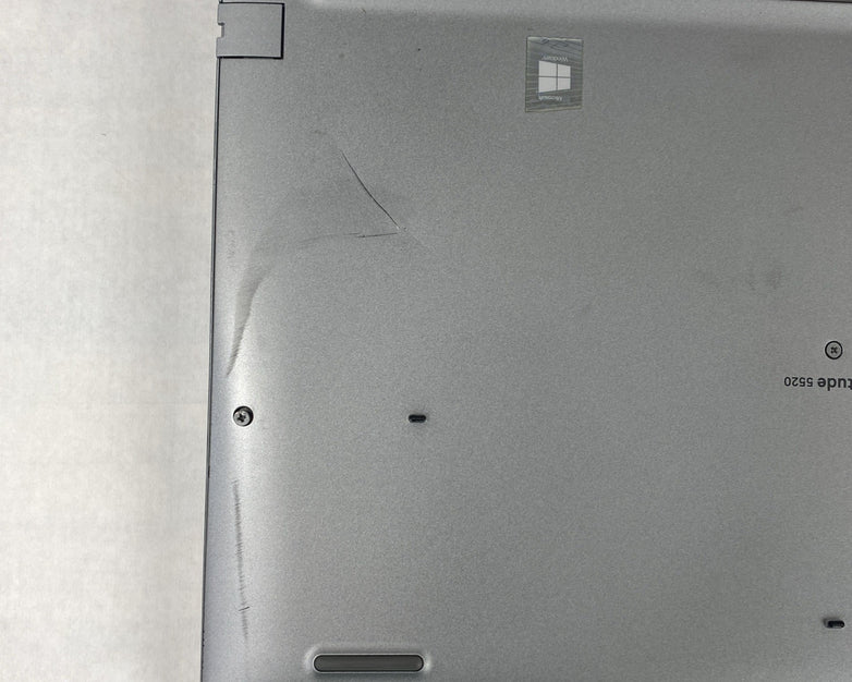 Dell Latitude 5520 Intel Core i5-1145G7 2.60GHz 16GB RAM 15.6" No SSD No OS