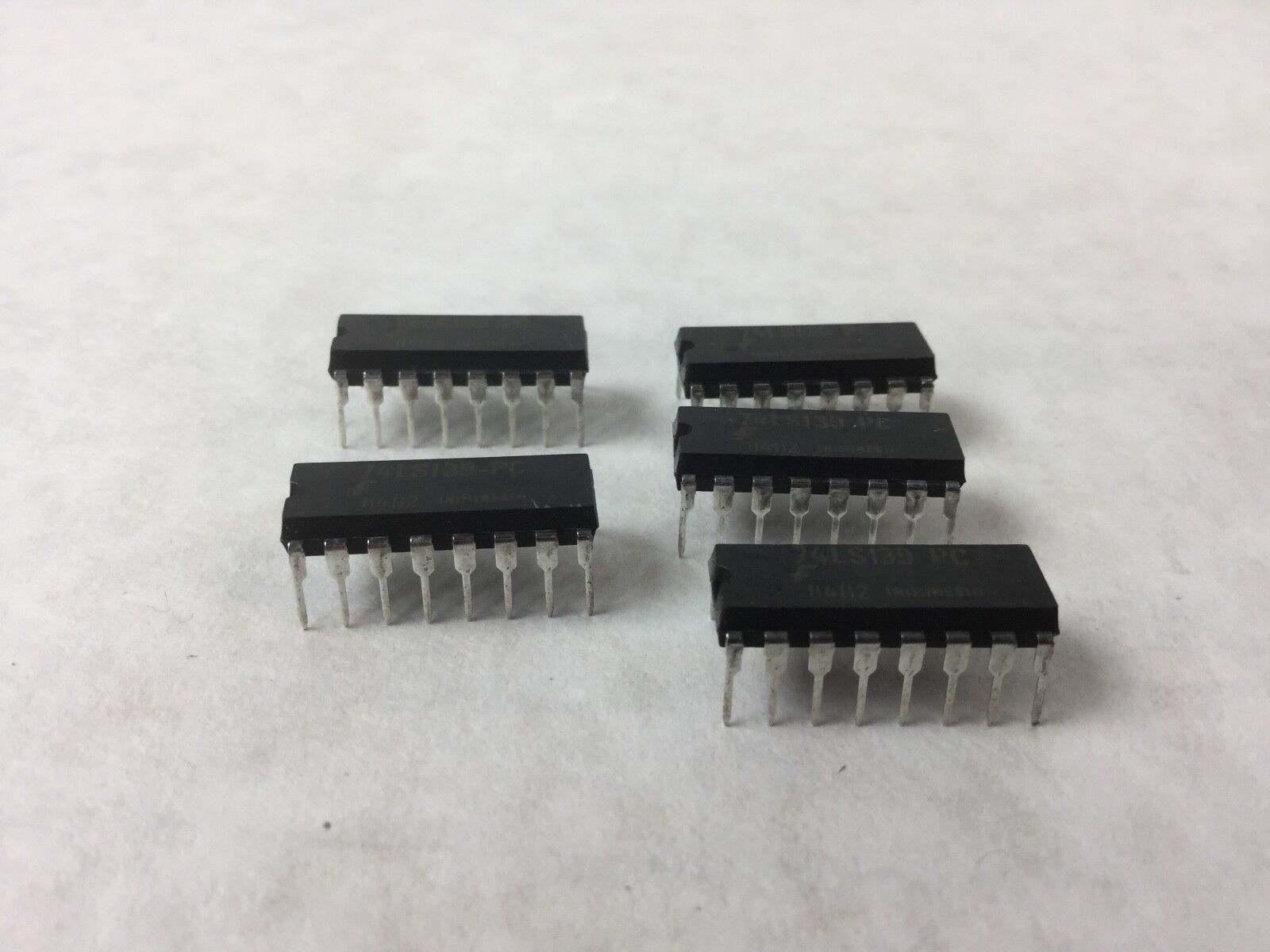 F-74LS139 PC, 16 Pin Dip (Lot of 5)