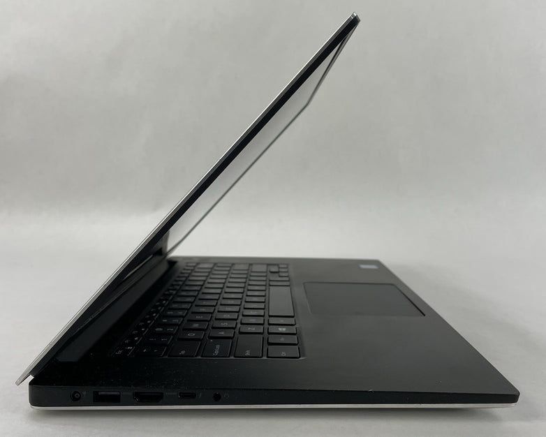 Dell Precision 5530 15.6" i9-8950HK 2.90 GHz 32 GB RAM No SSD/OS/AC