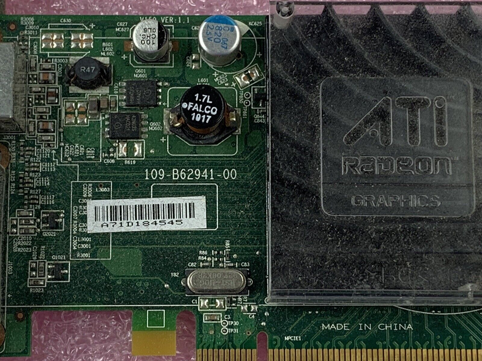 ATI Radeon 109-B27631-00 256MB ATI-102-B27602B Video Card - Green