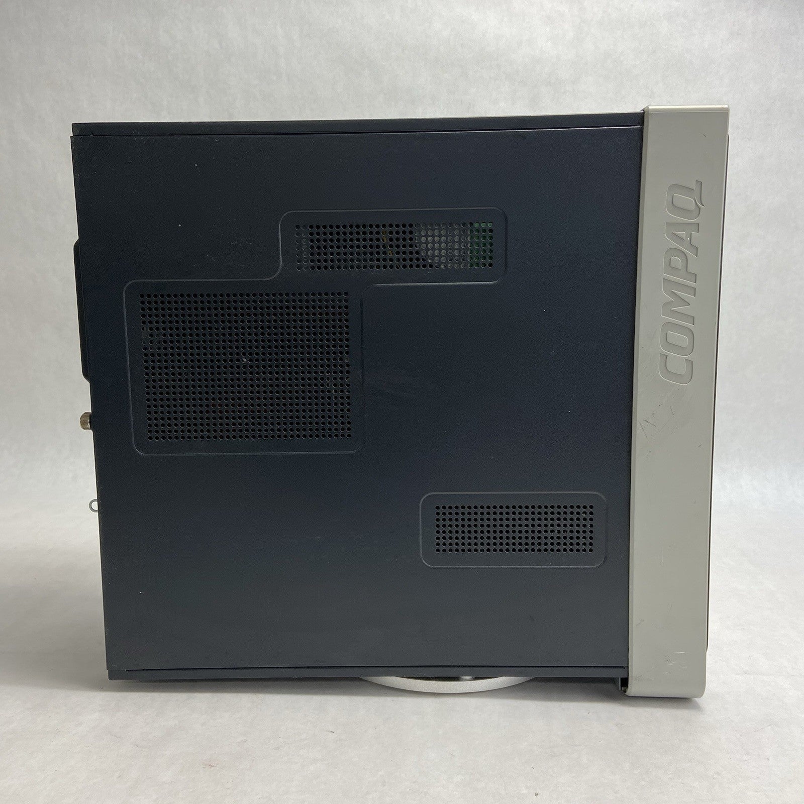 Compaq Presario SR1538X MT AMD Athlon 64 3300+ 2.4GHz 2GB RAM No HDD No OS6