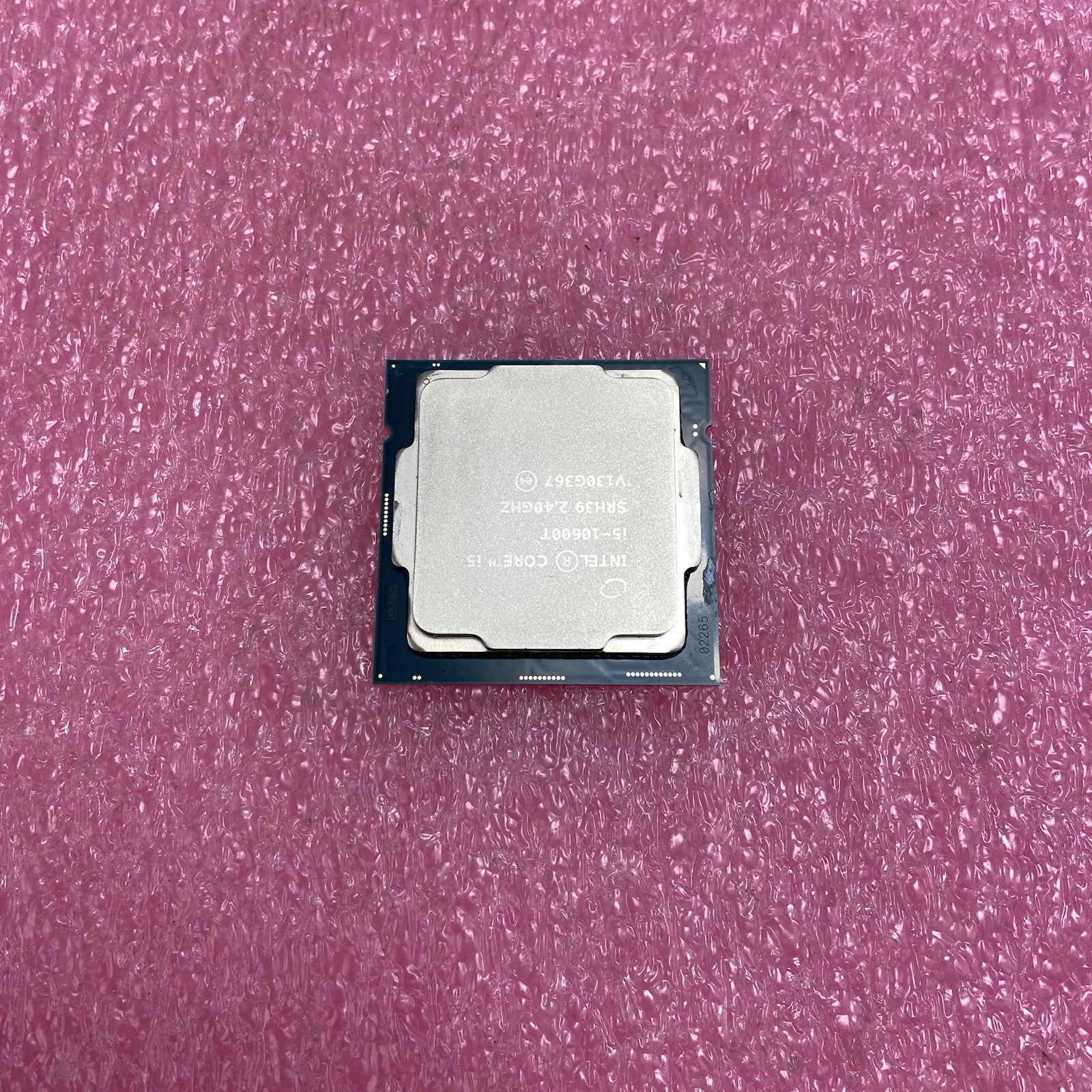 Intel Core i5-10600T SRH39 2.4GHz Desktop CPU3