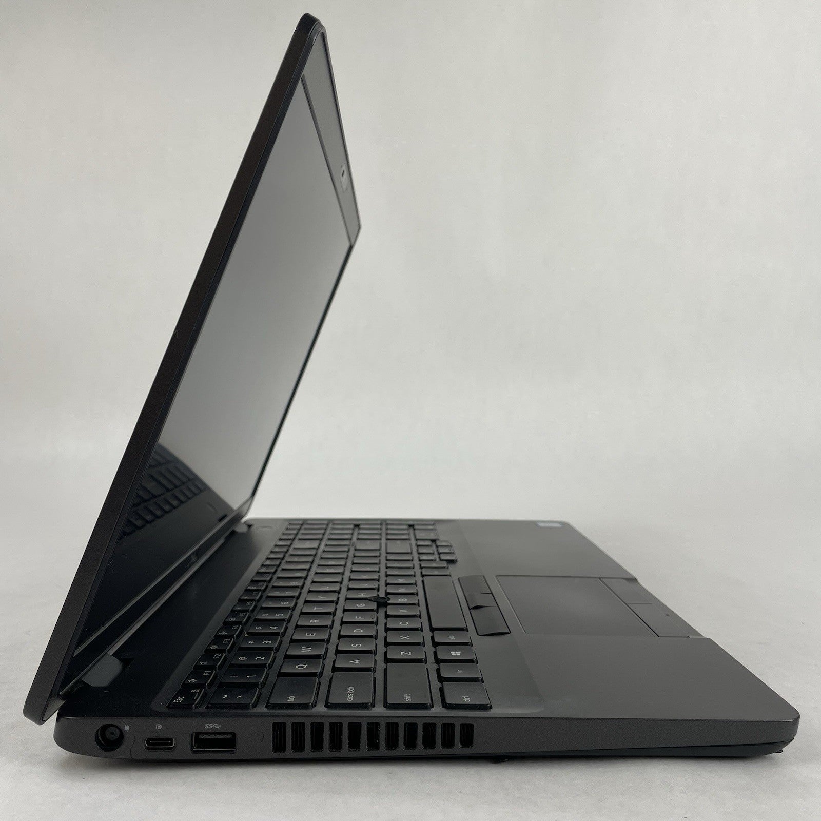 Dell Latitude 5500 15.6" i5-8265U 1.60 GHz 8 GB RAM No SSD/OS/AC7
