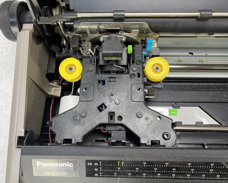 Panasonic KX-E7000 Electric Typewriter Tested