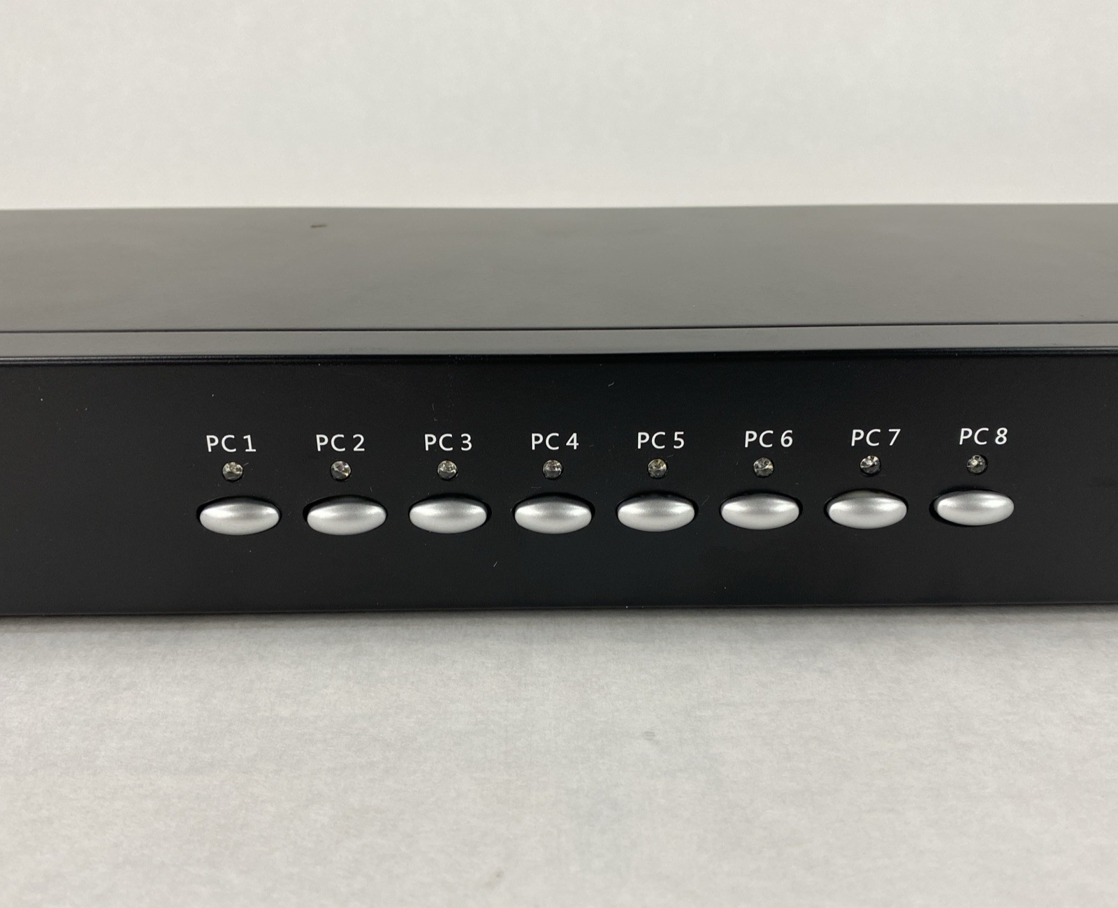 8 Port Smart USB 2.0 KVM Switch