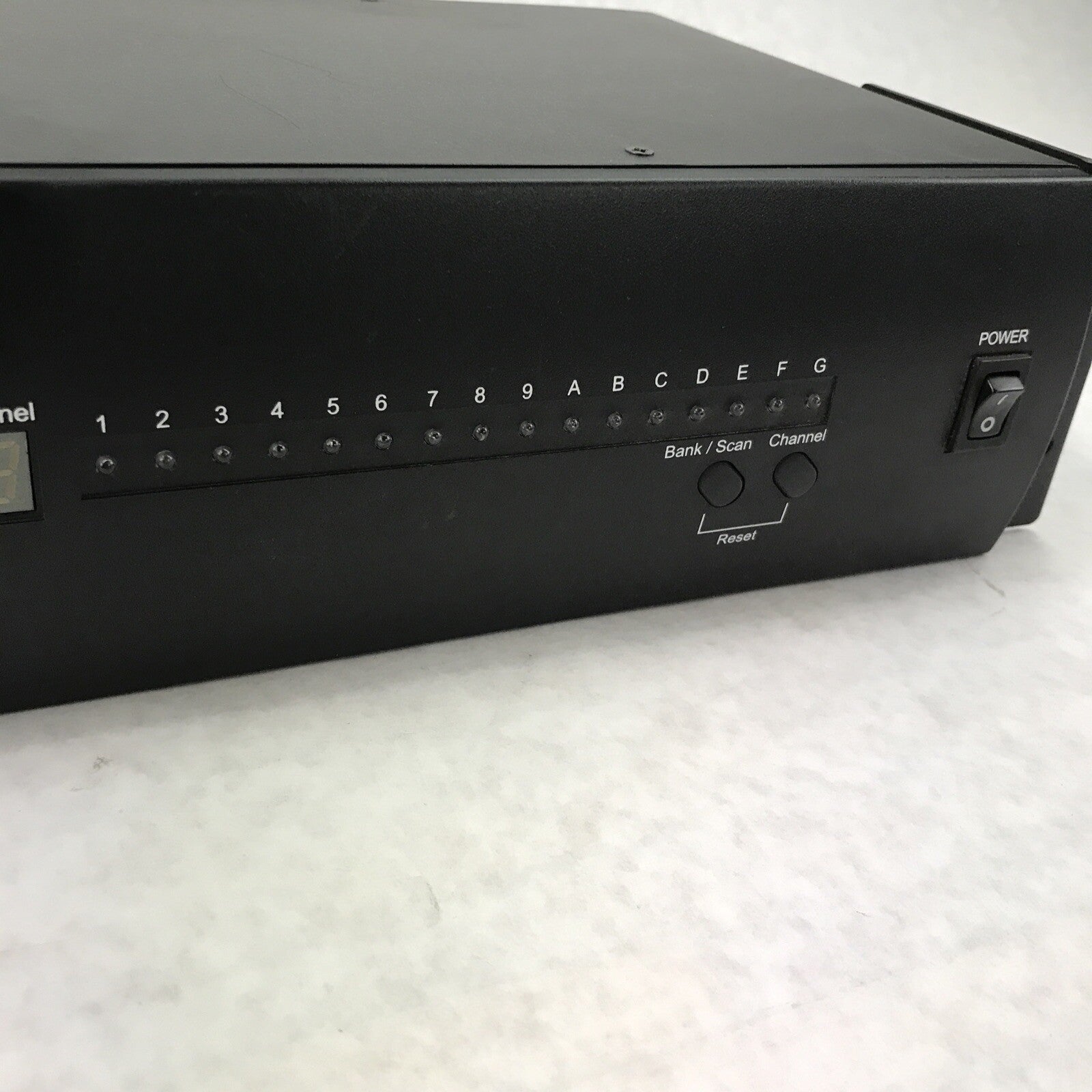 Belkin F1D116-OSD Omni View Pro 16-Port KVM Switch Box2