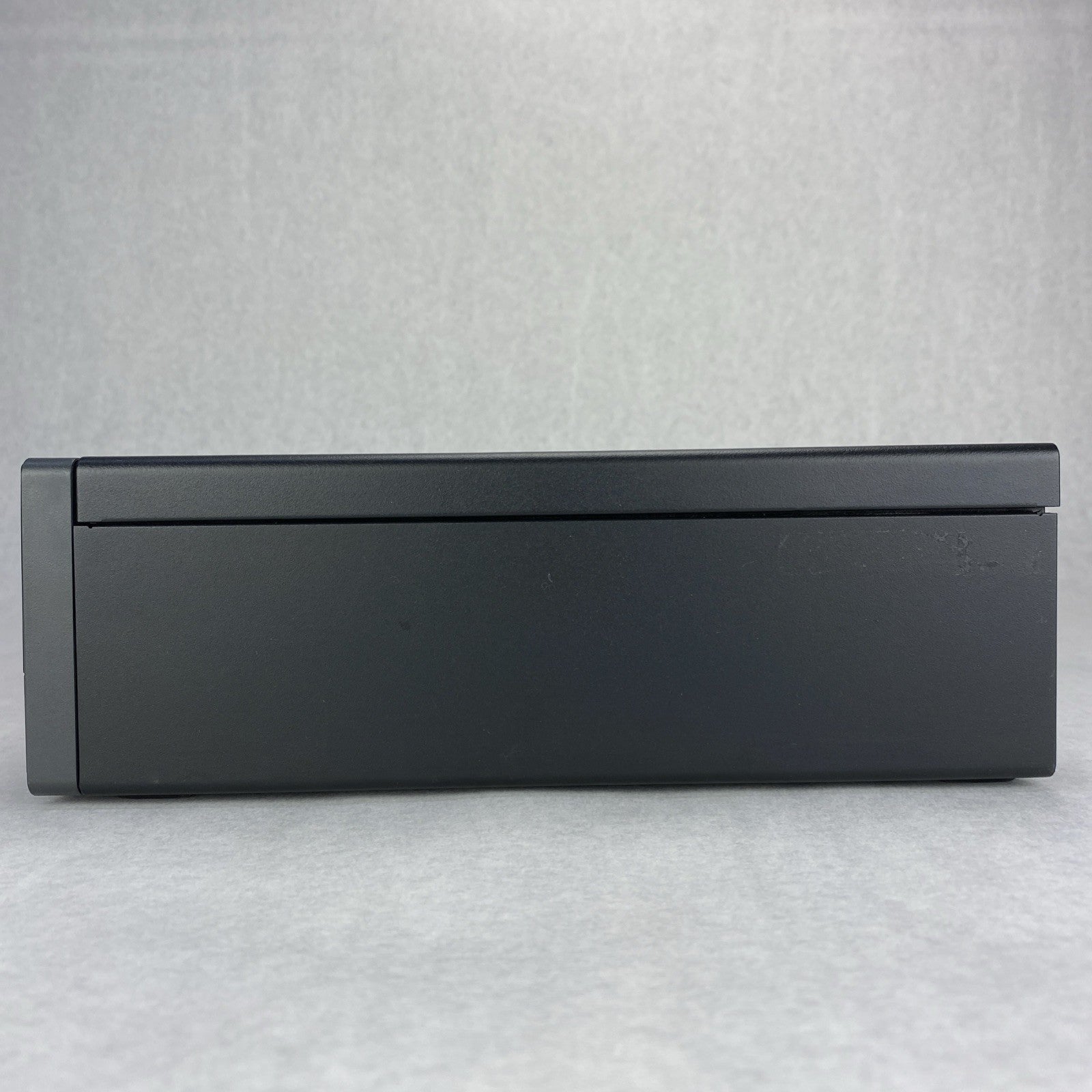 Lenovo ThinkCentre M910s SFF Intel i5-6500 3.20GHz 8GB RAM NO HDD OS