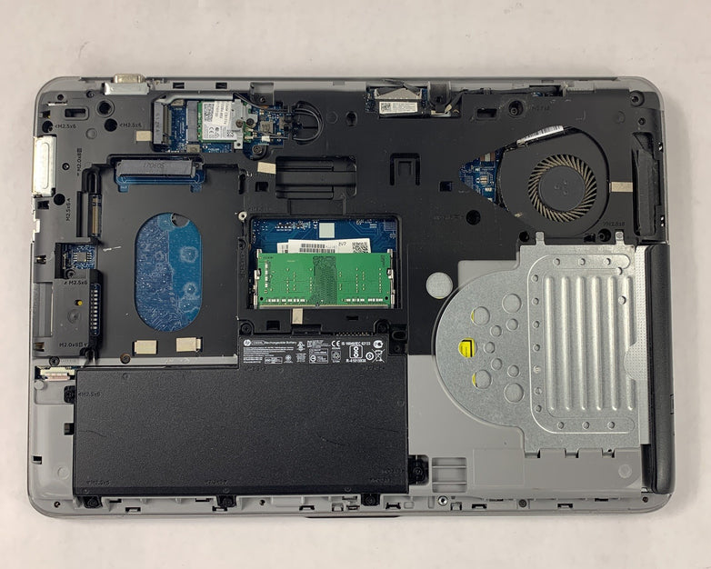 HP Probook 640 G3 14" i5-7200U 2.5 GHz 8 GB Ram No OS No HDD No AC