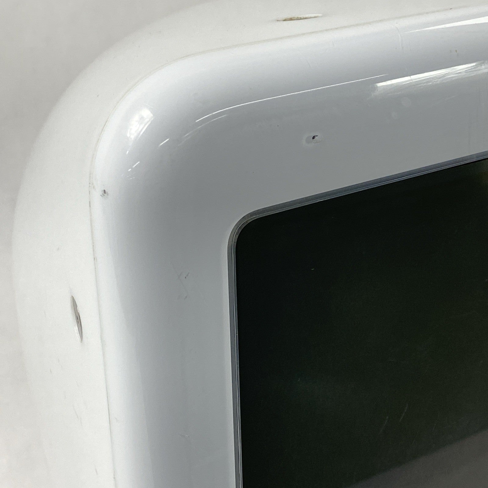 Apple A1002 eMac G4 2003 PowerPC 7445 G4 1.0GHz __GB RAM No HDD No OS