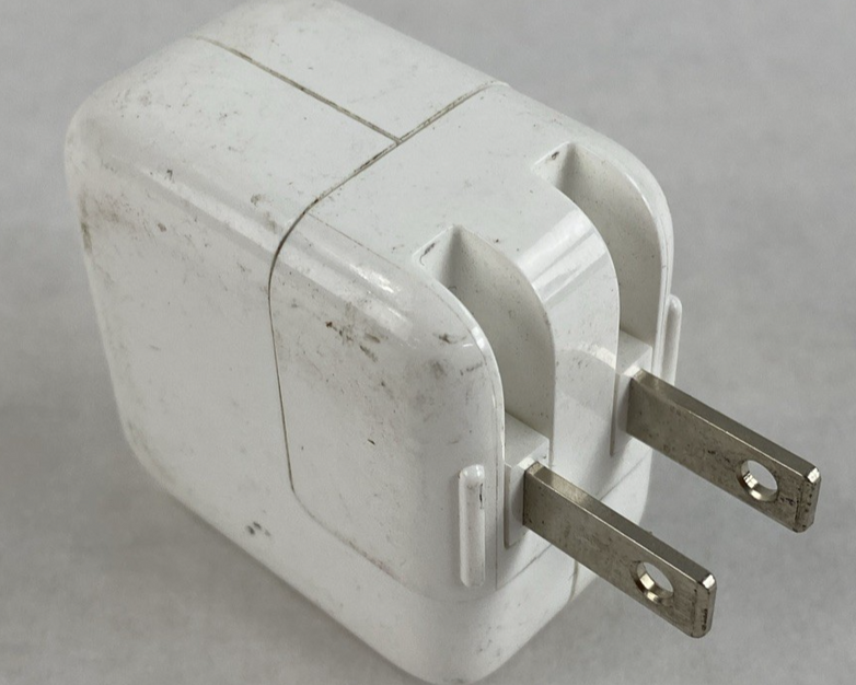 Apple 12W USB Power Adapter Lot of 6