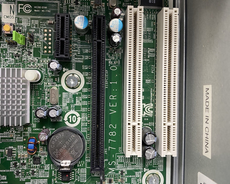 HP Compaq 4300 Pro SFF Pentium G640 2.8GHz 2x2GB RAM No HDD No OS