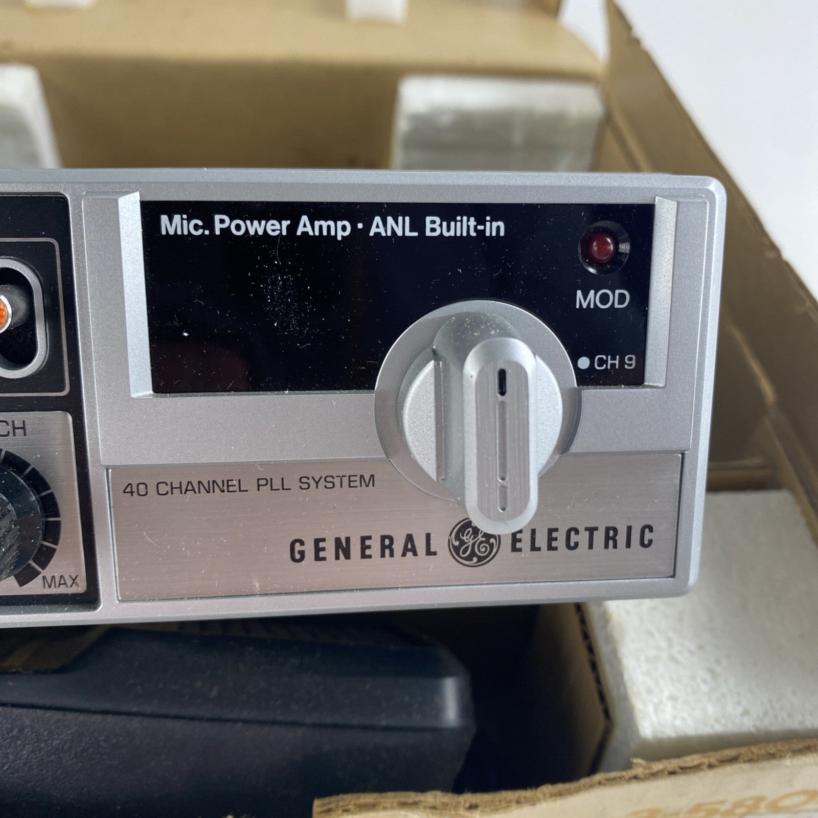 General Electric 3-5804 Mobile CB Transceiver Two Way radio8