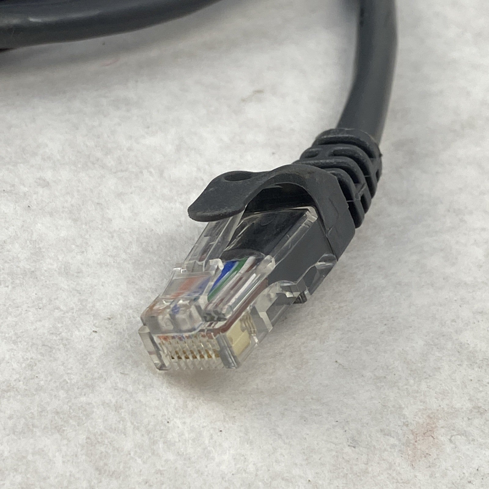 Avocent USBIAC-10 USB and VGA integrated CAT5 KVM Server Cable 520-422-5024