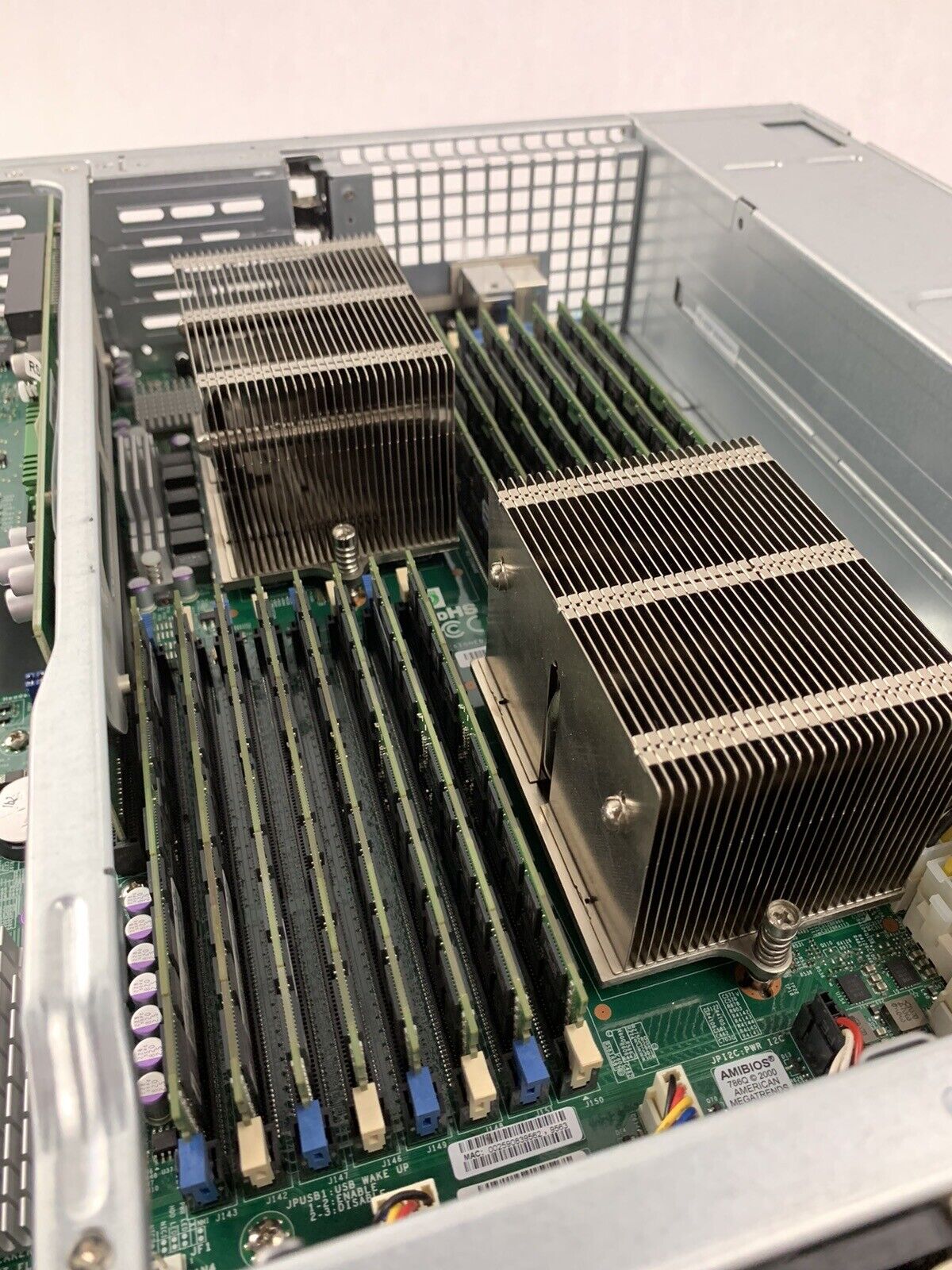 SuperMicro CSE-825-7 2x 12-Core AMD Opteron 6168 1.9 GHz 128 GB RAM No HDD No OS