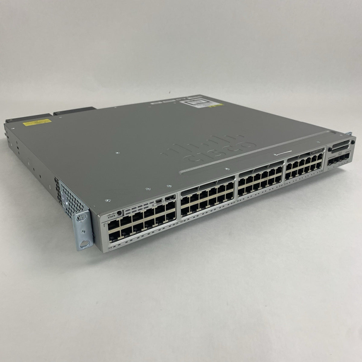 Cisco Catalyst WS-C3850-48U-S V06 48 Port Switch Tested w/C3850-NM-2-10G 2x PSUs0