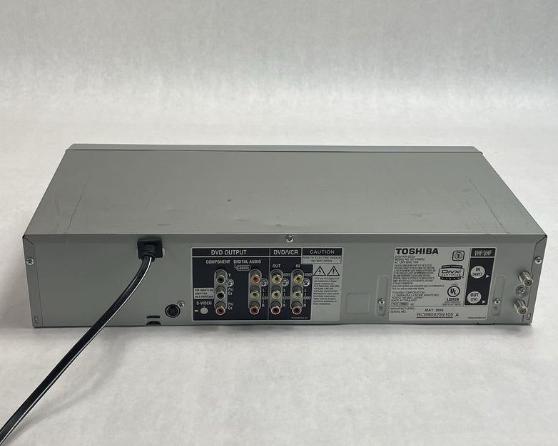 Toshiba SD-V394SU DVD VCR Combo VHS Working No DVD For Parts
