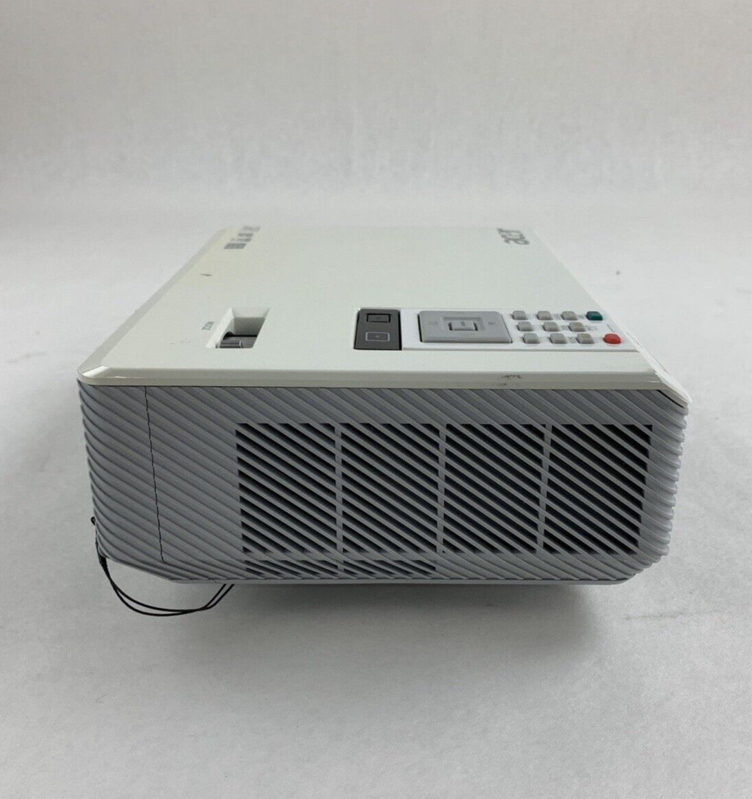 Acer H5360 DLP Projector Tested Powers Displays Has Bad Fans and Parts Repair