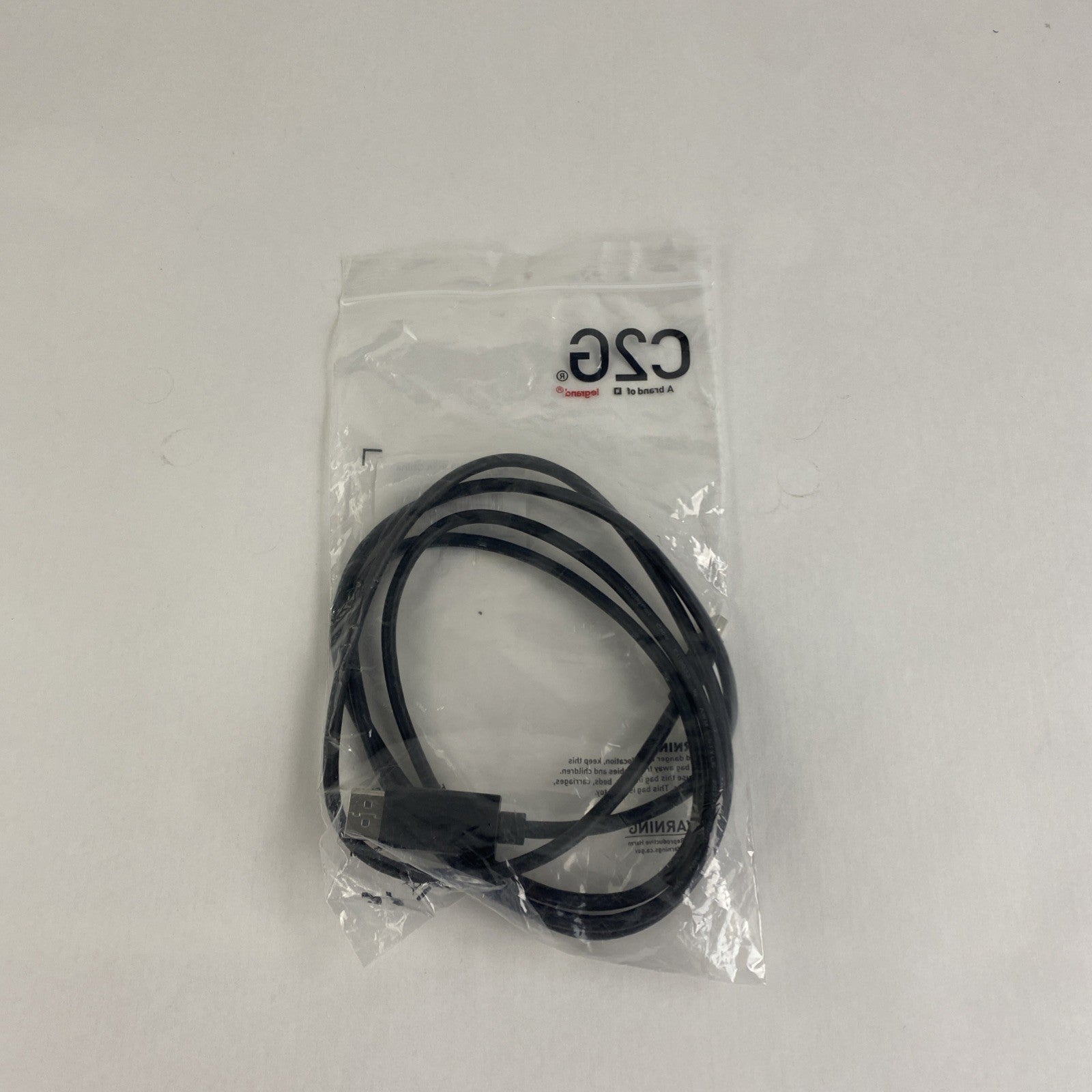 C2G 54301 6FT Mini Display Port Mini- DP to standard DP Lot of 33