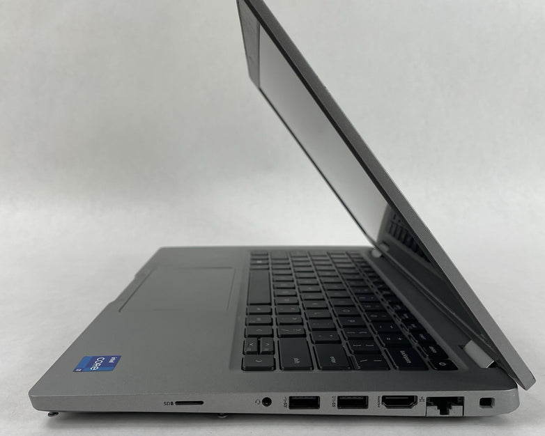 Dell Latitude 5420 14" i7-1165G7 2.80 GHz 8 GB RAM No SSD/OS/AC/Batt - Scratched
