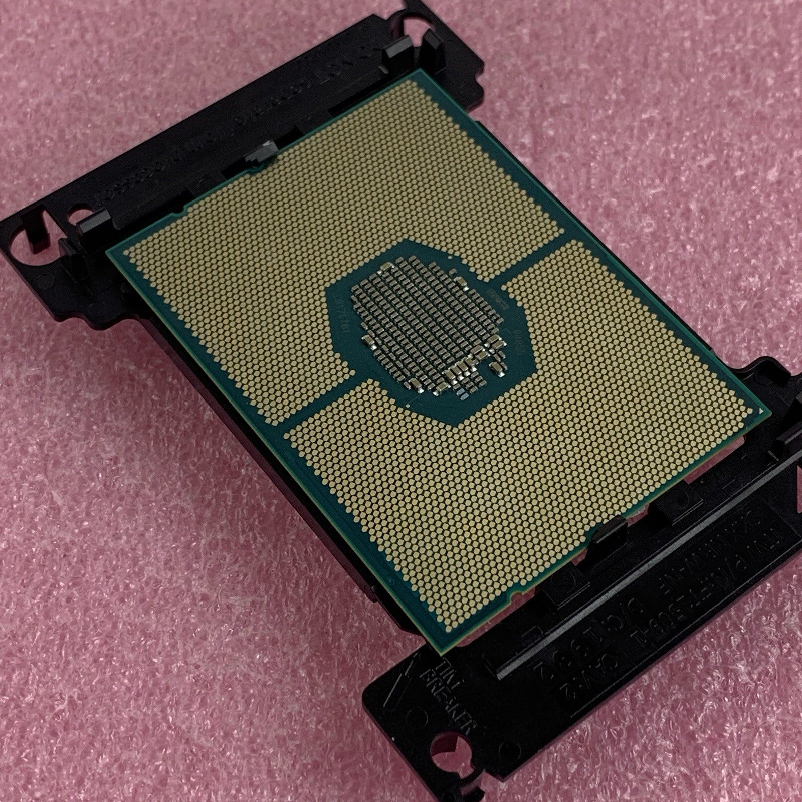 Intel Xeon Gold 6248 CPU 2.50 GHz 20 Core LGA 3647 Server Processor SRF905