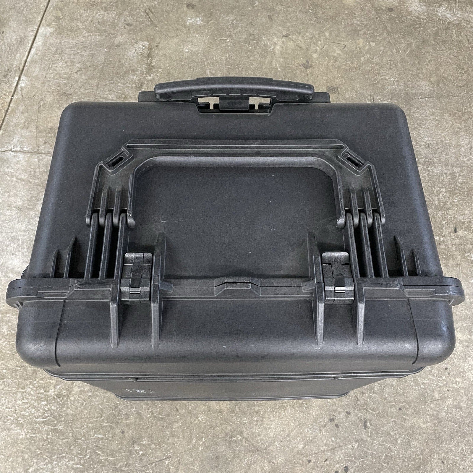 Pelican 1630 Wheeled Protector Hard Case With Foam7