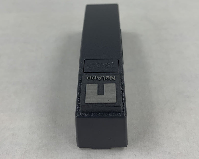 NetApp DS2246 111-00720/111-00719 Front Right & Left End Cap Cover Bezel