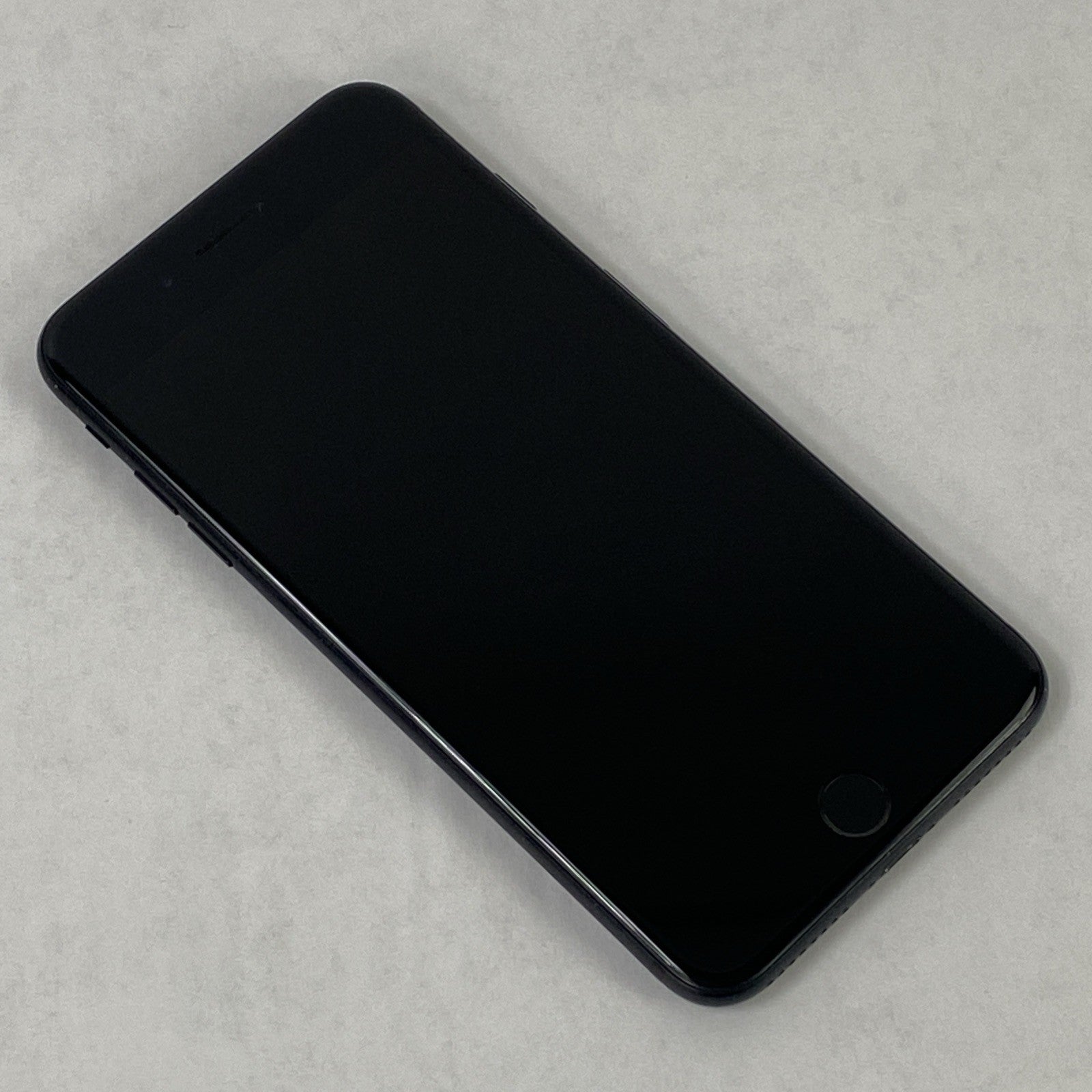 Apple iPhone 7 Plus A1661 32GB Unlocked 5.5" Black IOS 15.8.52