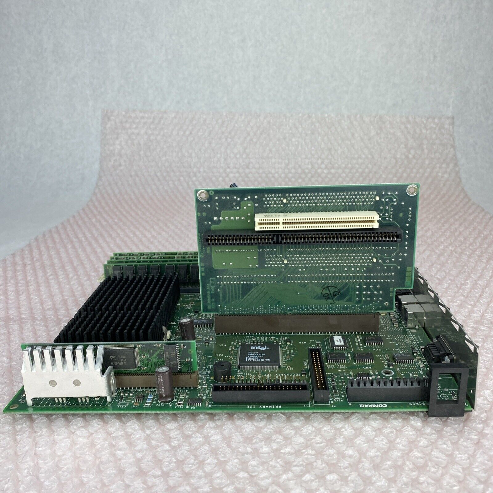 Compaq 005505-101 Motherboard Deskpro Pentium 133MHz 32MB RAM Riser Board