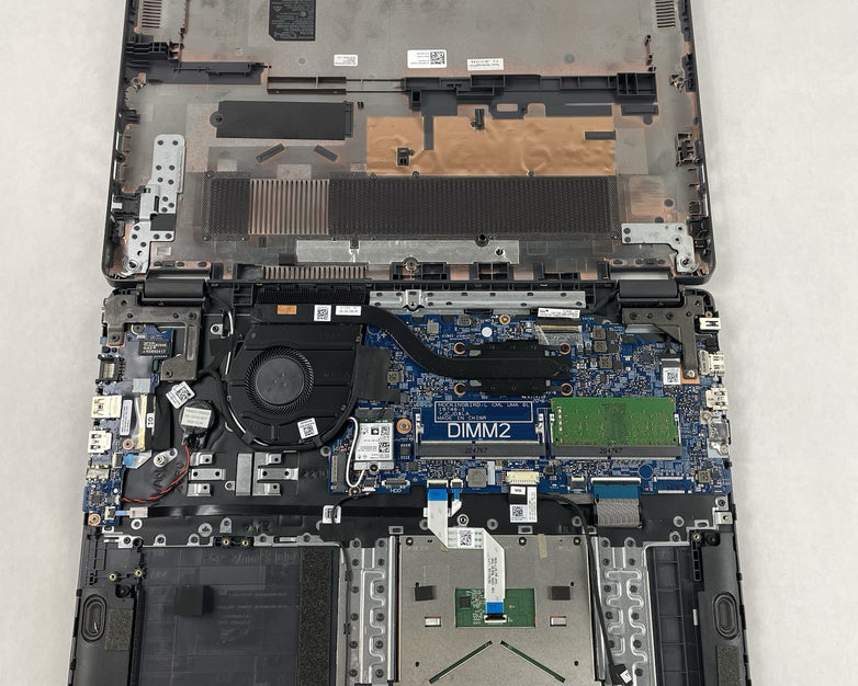 Dell Latitude 3510 15.6" i5-10210U 1.60 GHz 8 GB RAM No SSD/OS/AC/Batt