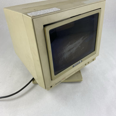 Amdek Color 500 13" w/Polaroid CP-50 Lens Vintage CRT - NTSC/TTL/VCR Connections