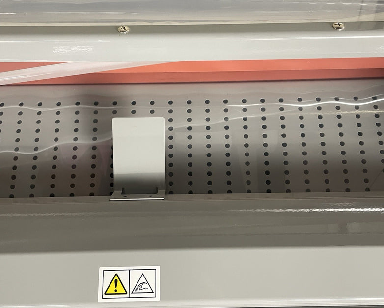 GBC Pinnacle 27 EZLoad Thermal Roll Laminator, 27" Maximum Width, 8-10