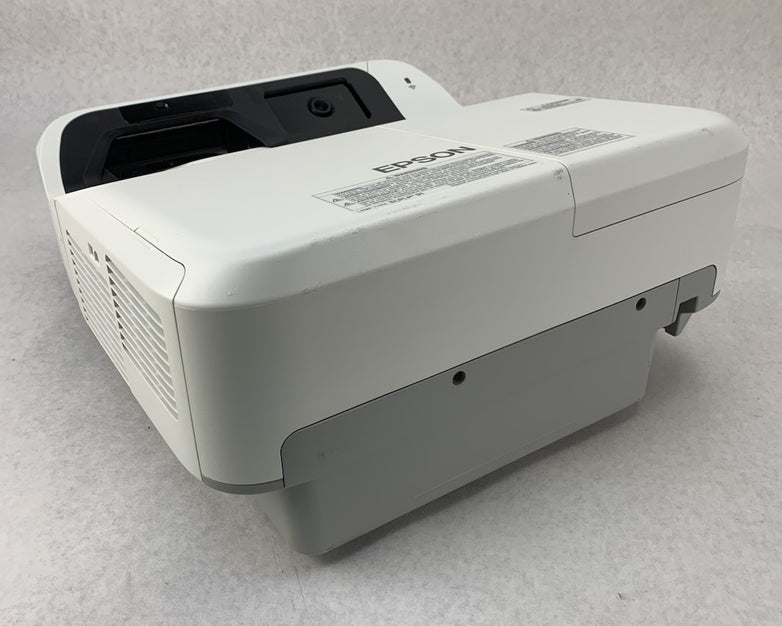 Epson PowerLite 695Wi H740A LCD Lamp Projector 1258 Lamp Hours - No Remote