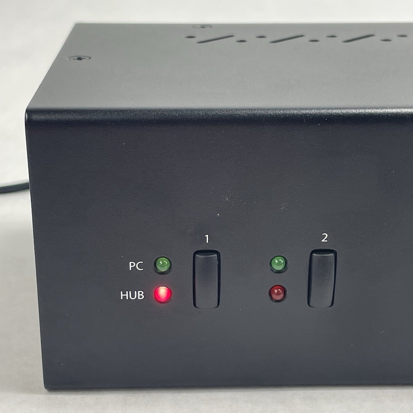 StarTech.com P2DD46A2-KVM-SWITCH 2-Port Dual-Monitor Power Tested4